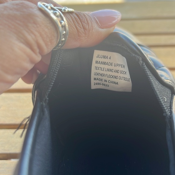 Steve Madden platform JLuma slip on Size 4 Girls BLACK. - Picture 6 of 6
